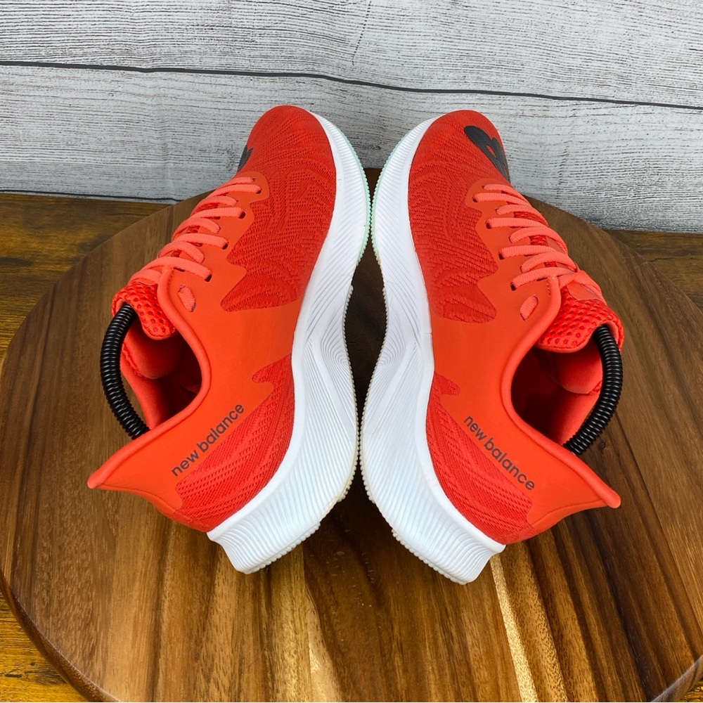 New Balance Men's Red and Black Athletic Running Shoes - Picture 9 of 12